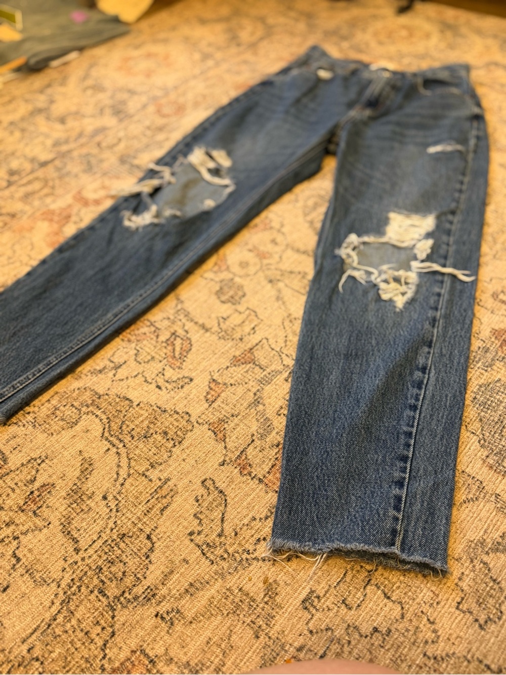 Pull&Bear Distressed Straight Leg Jeans – Size 4 / 26